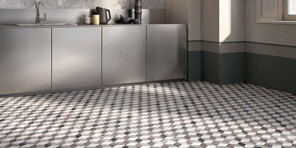 Idées créatives avec du carrelage pour une déco en damier